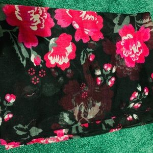 Floral head/neck scarf